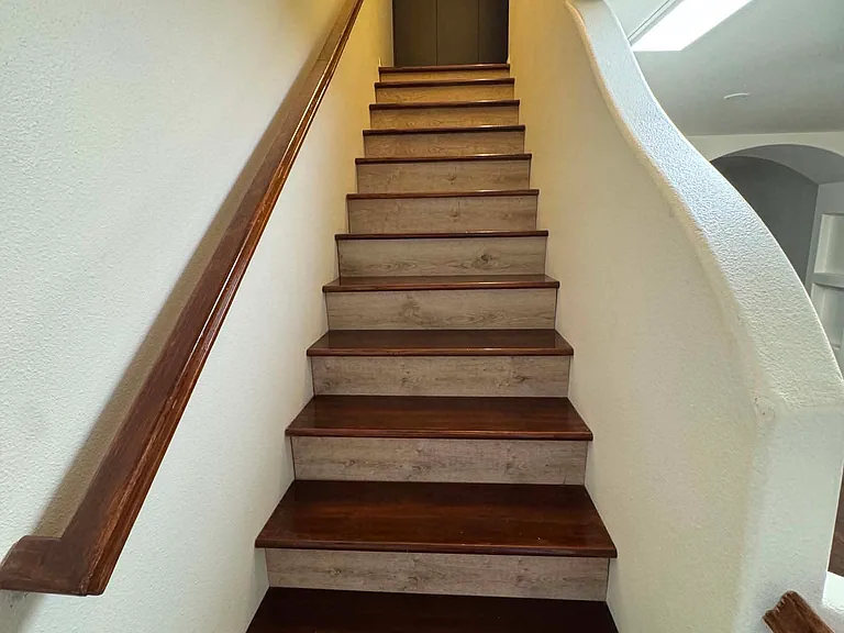 NE 121st Ave — Photo 10