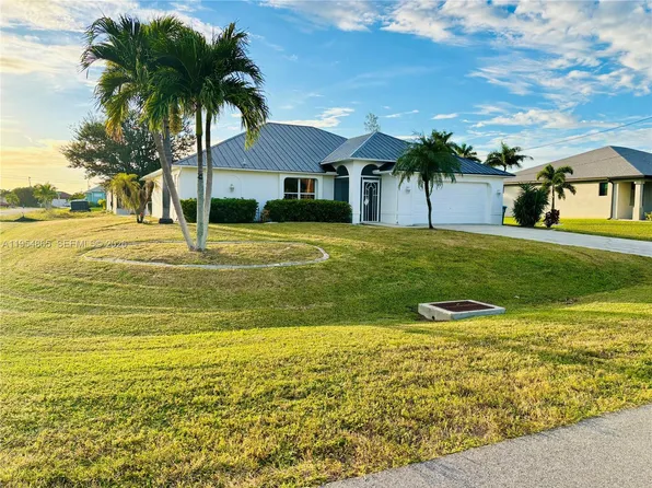 142 SW 34th Pl, Cape Coral, FL 33991