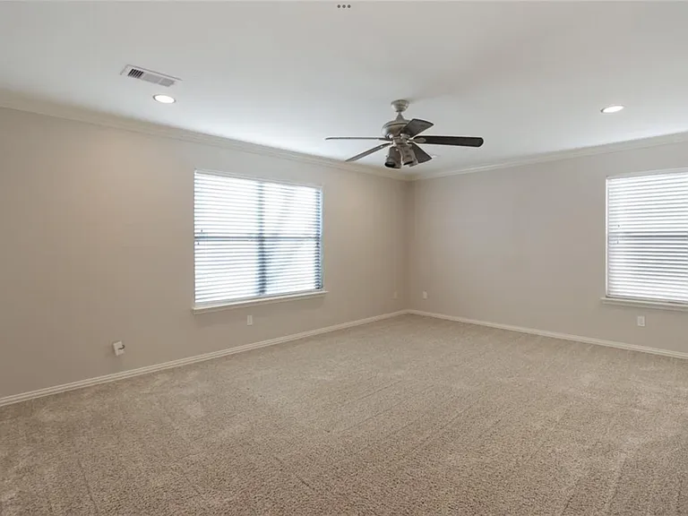 21023 Kenna Cove Ln — Photo 9