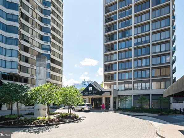 2001 Hamilton St APT 521, Philadelphia, PA 19130