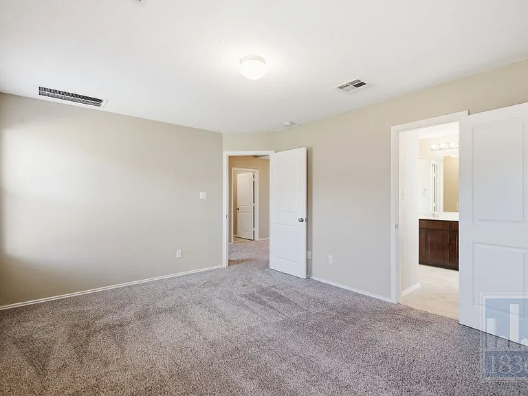 108 Wind Flower Ln — Photo 12