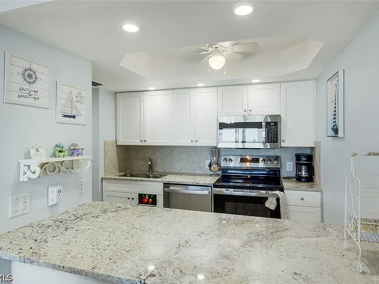 25840 Hickory Blvd #B102 — Photo 11