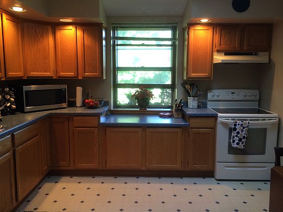 Large kitchen with walk in pantry.