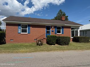 203 E Grubb St, Hertford, NC 27944