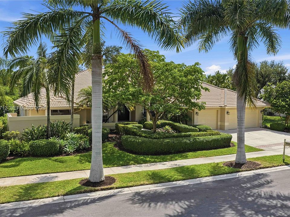 1st image of 360 Coconut Cir