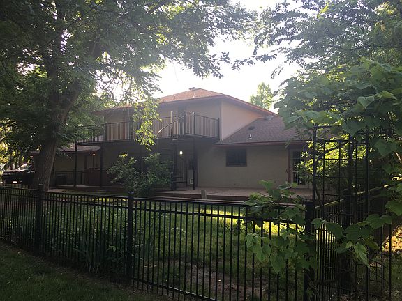 3rd image of 13320 Blair Dr