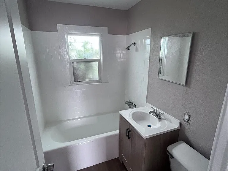 2740 Cudahy St — Photo 9
