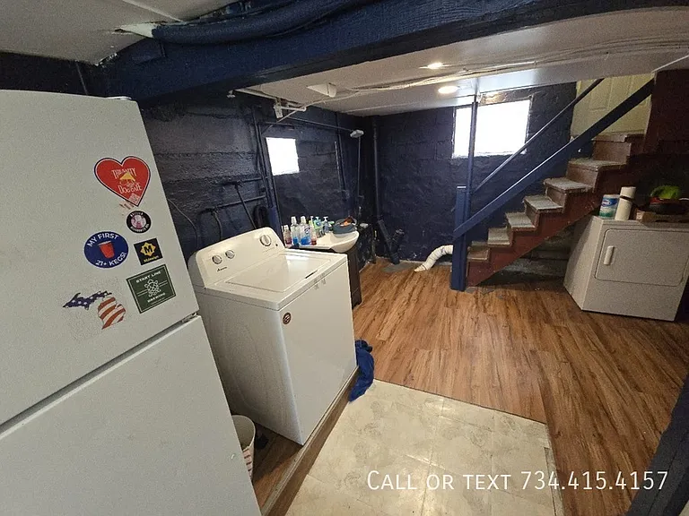 502 Benjamin St #502 — Photo 24