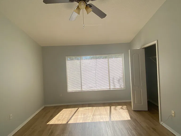 1307 Throckmorton Dr — Photo 45