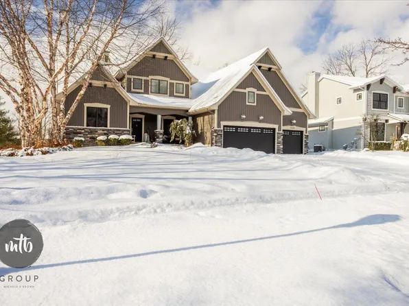 5108 W Village Trl SE, Ada, MI 49301