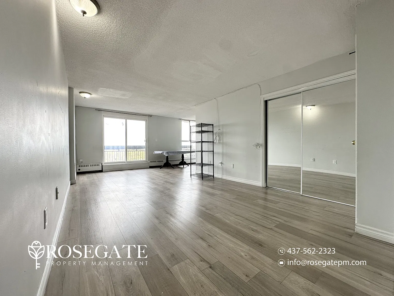 4645 Jane St — Photo 4