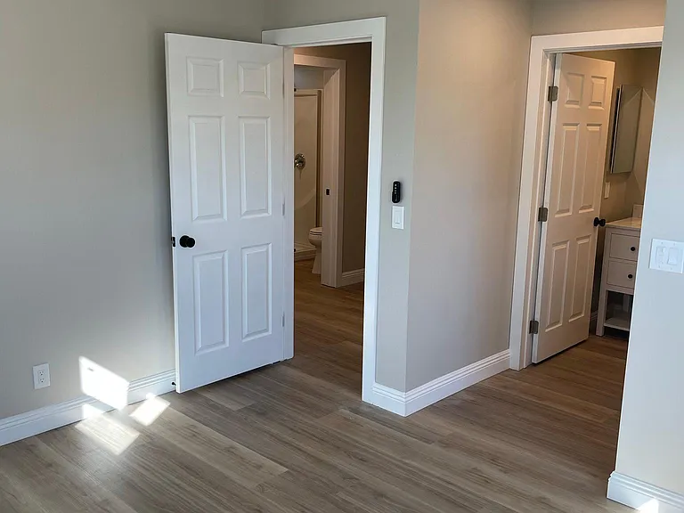 263 Olive St — Photo 11