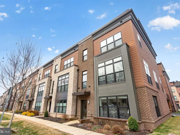 3248 Royal Fern Pl, Rockville, MD 20852
