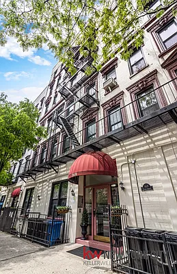 Rented by Keller Williams NYC | media 33