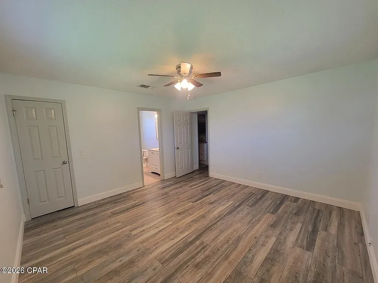 836 Miles Dr — Photo 18