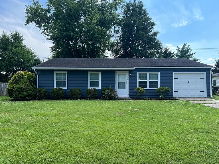 Streamside Dr — Photo 1
