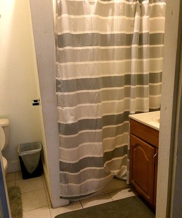 1st image of 1408 W Clay St
