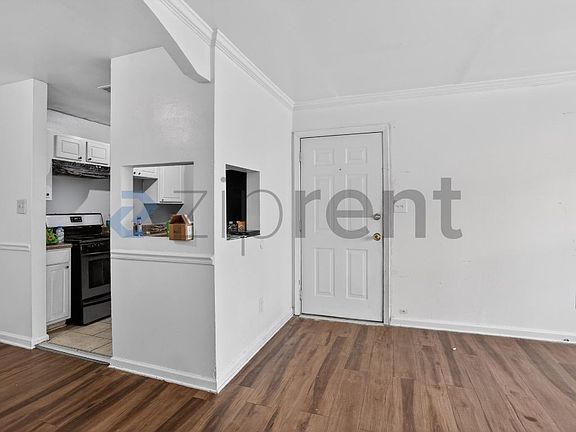 3rd image of 1212 Utoy Springs Rd SW APT 29