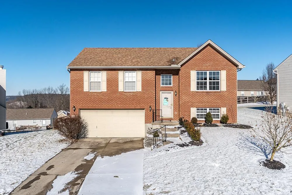 2202 Morrison Ct photo 1
