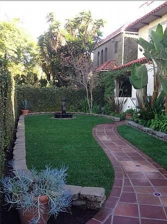Private front yard