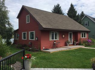 2173 Riverside Dr, Sault Sainte Marie, MI 49783