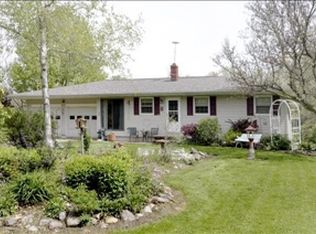 23322 Junction Rd, Bellevue, MI 49021