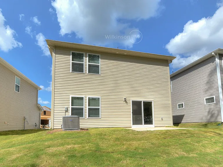 1152 Harland St — Photo 32