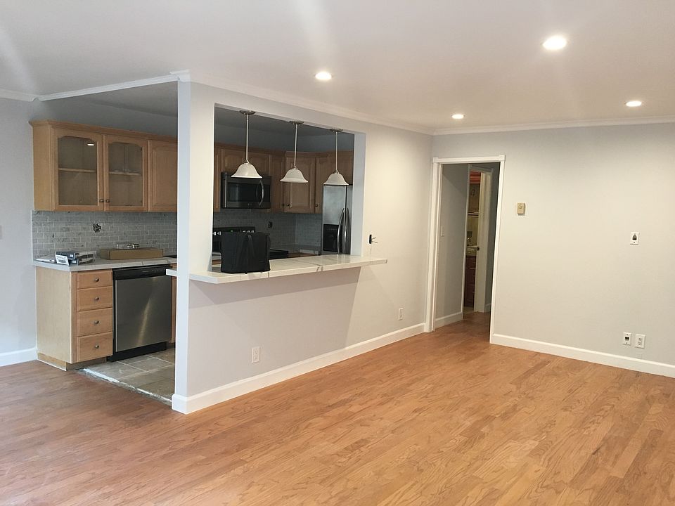 1st image of 2852 Sawtelle Blvd APT 5