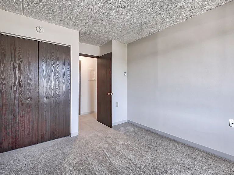 Freedom Place Apartments — Photo 6