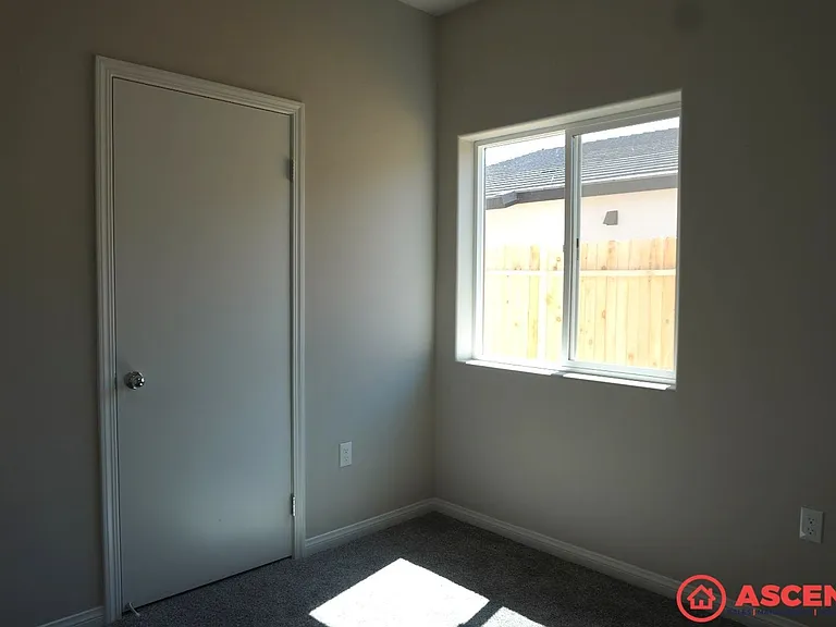 5109 Cohiba Ct — Photo 8