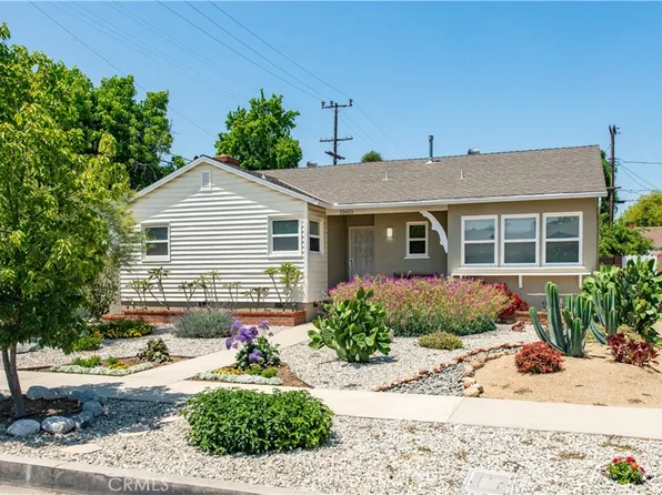 15453 Lull St, Van Nuys, CA 91406
