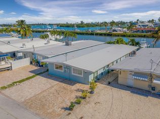 29 7th St, Key Colony Beach, FL 33051