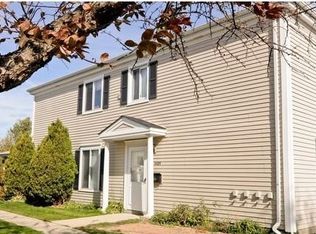 1485 Quaker Ln #116D, Prospect Heights, IL