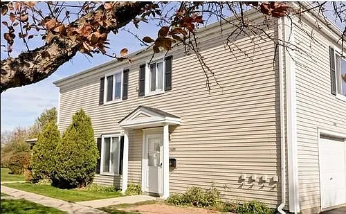1485 Quaker Ln #116D Photo 1