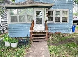286 Hamline Ave S, Saint Paul, MN 55105