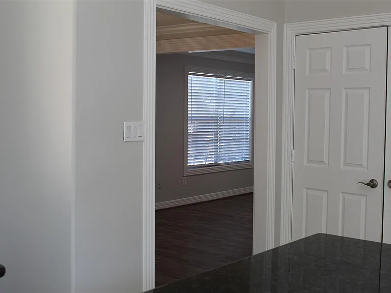 2914 Pitzlin St — Photo 15