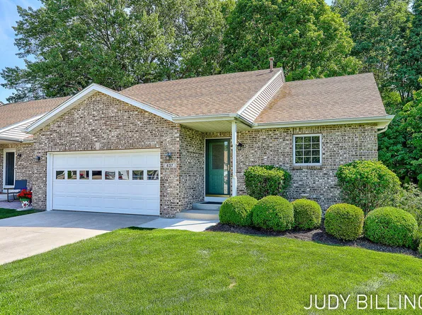 437 Amity Ln, Douglas, MI 49406