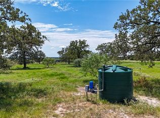 5 Zack Ln, Smithville, TX 78957