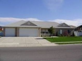 1342 N 1500 W, Clinton, UT 84015