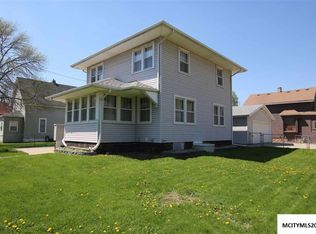224 6th Pl SE, Mason City, IA 50401