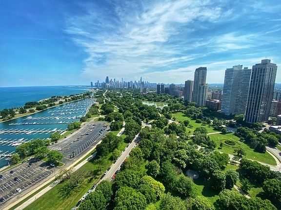 5th image of 2800 N Lake Shore Dr APT 3308