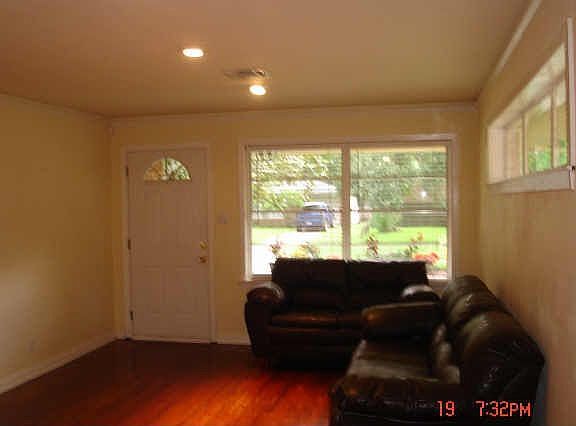 5th image of 8721 Bob White Dr