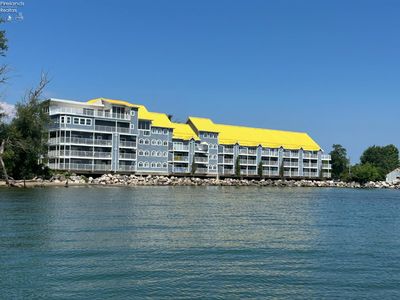 400 Swartz Ln #101, Middle Bass, OH, 43446