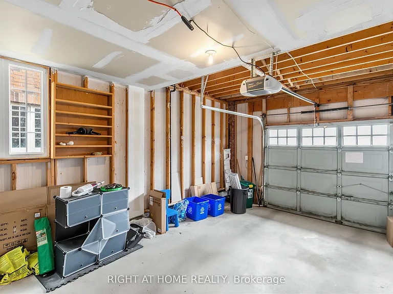 2628 Bur Oak Ave — Photo 37