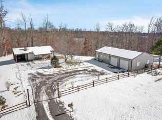 235 Lloyd Carwile Ln, Gainesboro, TN 38562