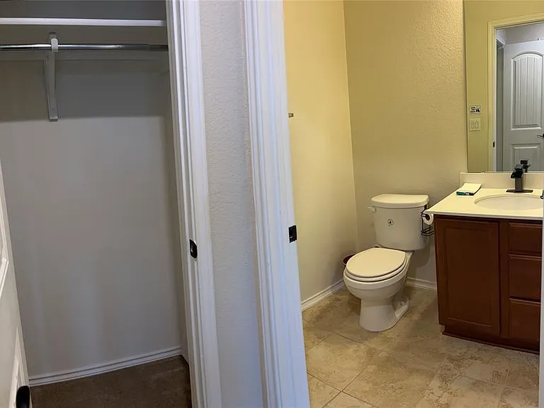 12821 Stoney Ridge Bnd — Photo 11