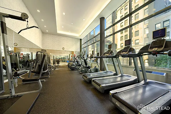 Rented by Halstead Real Estate | media 15
