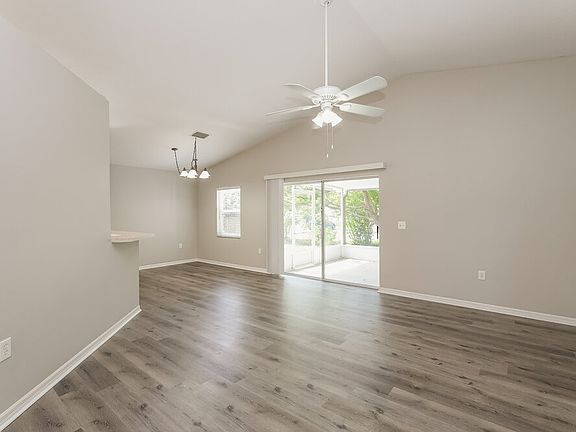 3rd image of 4509 Clarkwood Ct