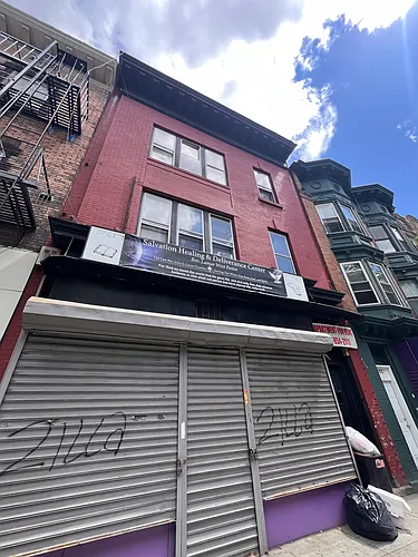 182 Ocean Ave Photo 1