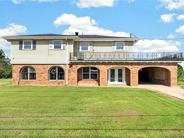 214 Orangewood Dr, Buras, LA 70041